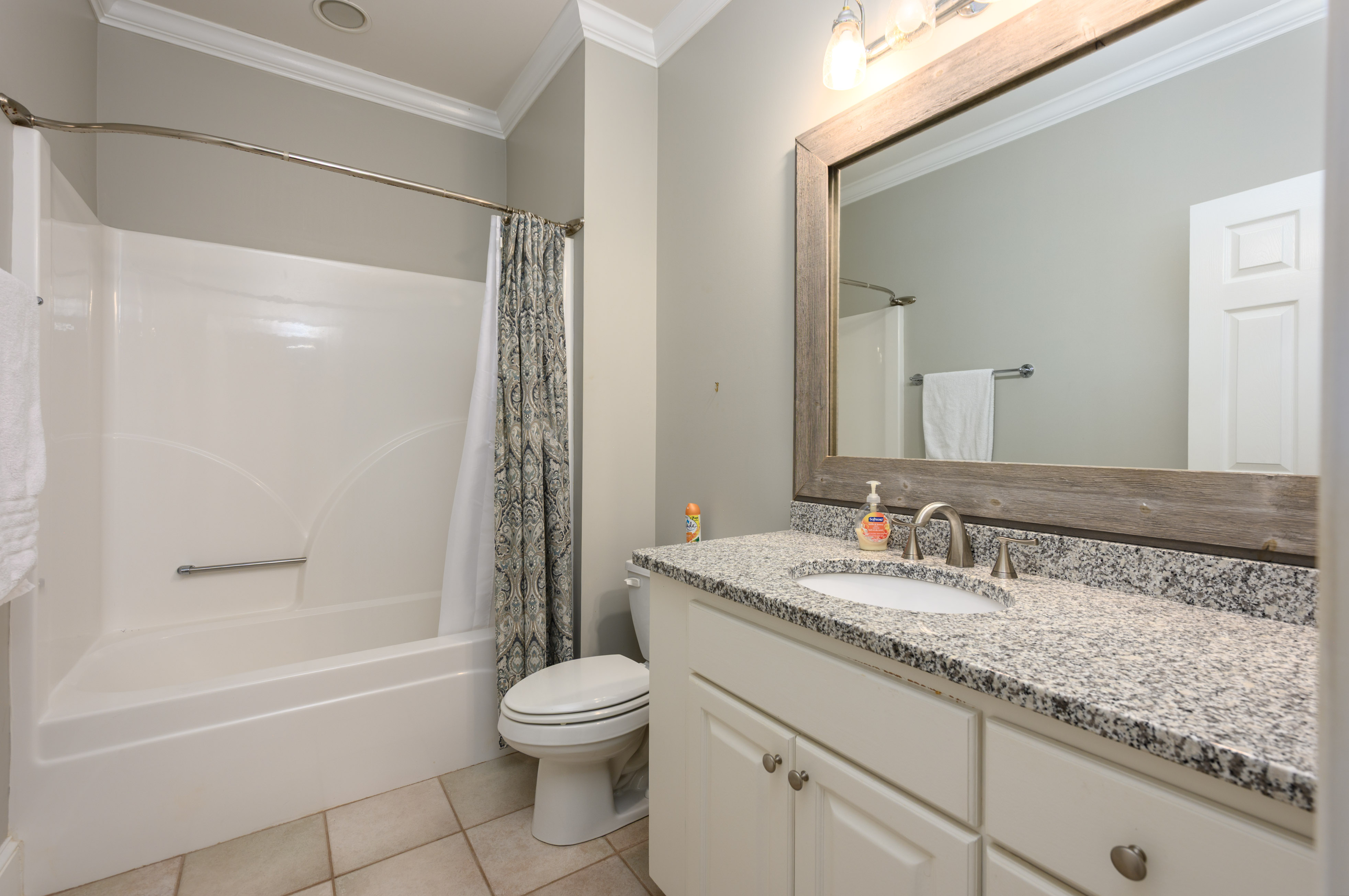 1021 Fleming's Knoll image 32
